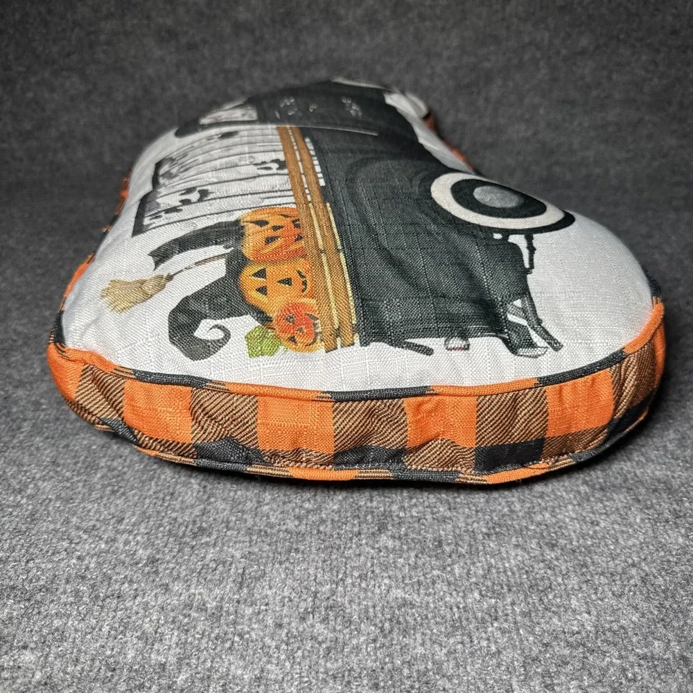 Ghost Hunter Plaid Pillow Farm Truck Decor Car Shape‎ Accent Pillow 23